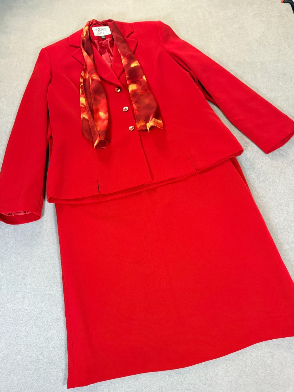 Kasper- Women's Red Skirt Suit-Jacket, Skirt, & Scarf Set- Size 14